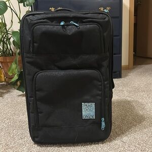 Dakine suitcase